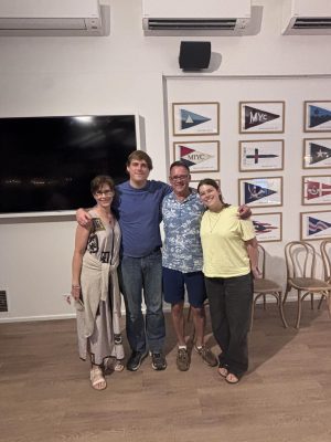 Messenger_creation_777693E5-80ED-47B0-BD7E-D36208974D48